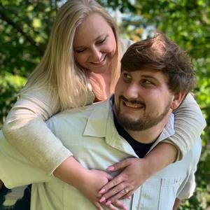 Meet your Posher, Cara